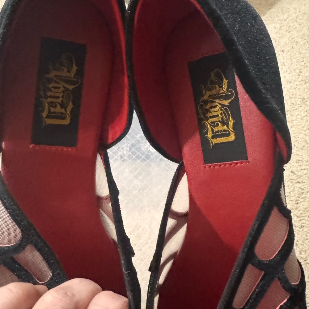 Kat Von D Vegan Leather Adele Flats - Picture 5 of 6